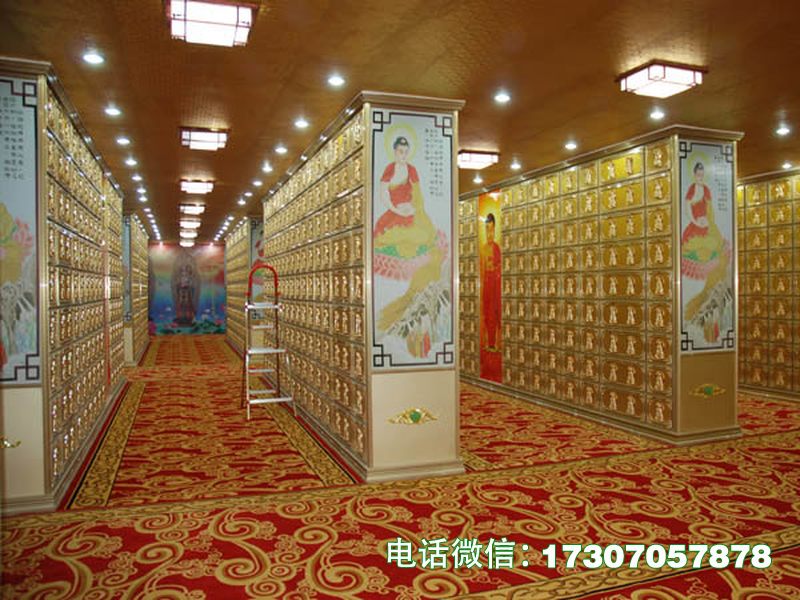 公墓骨灰架